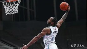 开云体育APP-包含CBA季后赛赛程吃紧，瓦伦西亚今夜篮板制胜，球迷炸锅，细节决定成败的词条